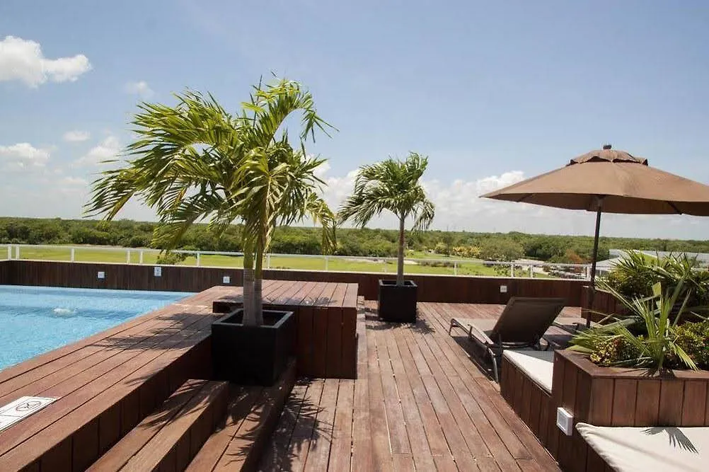 Hotel Nick Price By Teamoplaya Lafitte